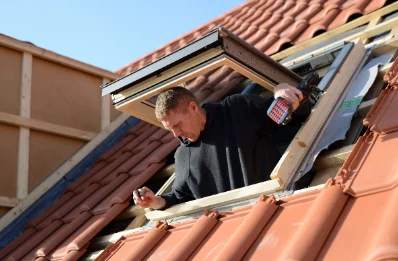 Pose de fenêtres de toit Velux à Chariez